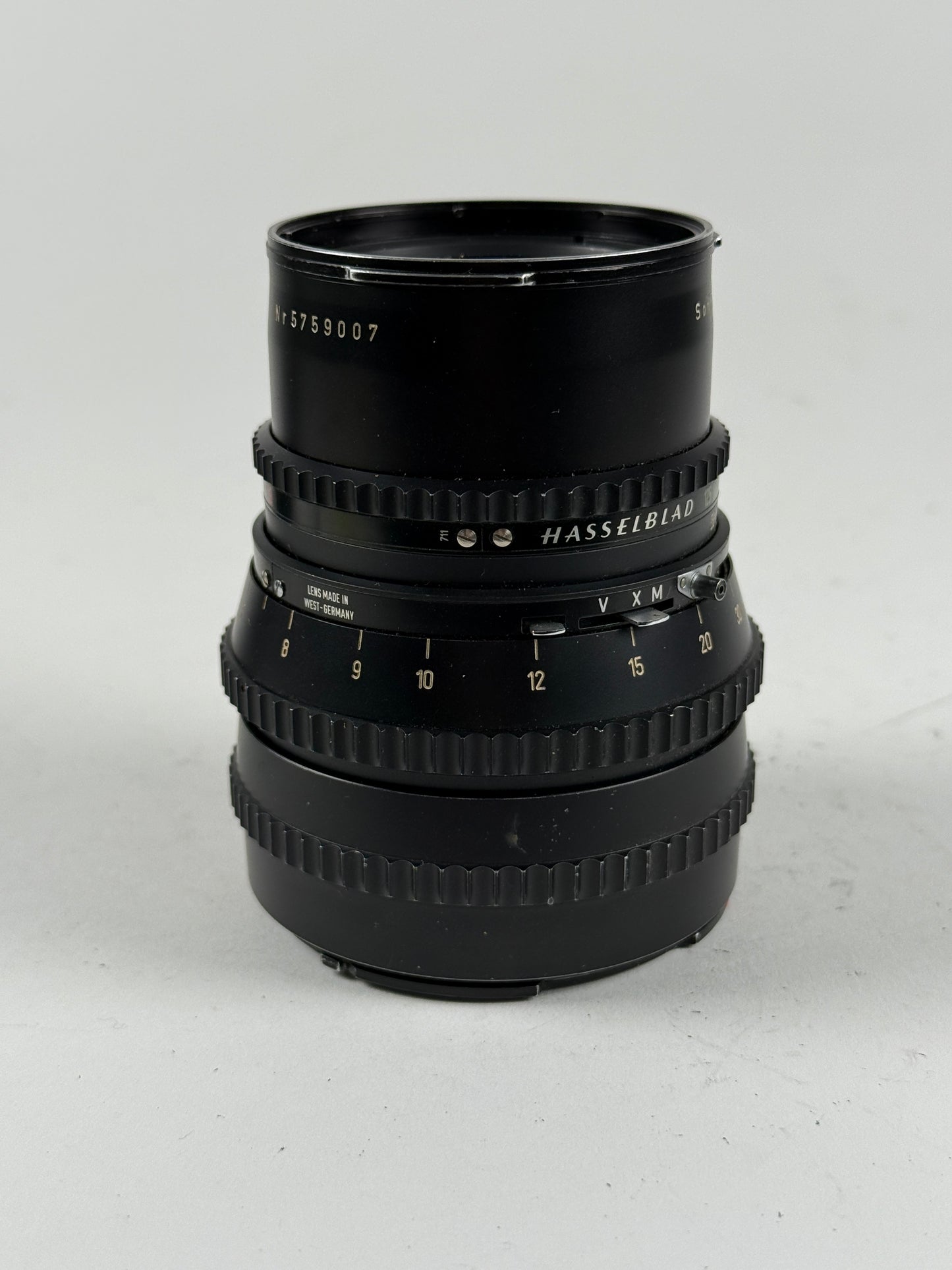 Hasselblad 150mm f4 Zeiss Sonnar C T* black Lens 150/4 Chrome