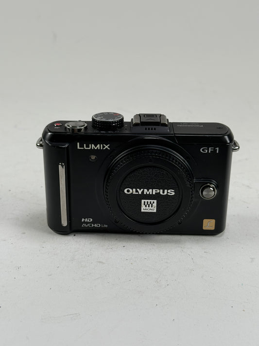 Panasonic Lumix DMC-GF1 Mirrorless MFT (Micro Four Thirds) Camera Body {12.1MP}