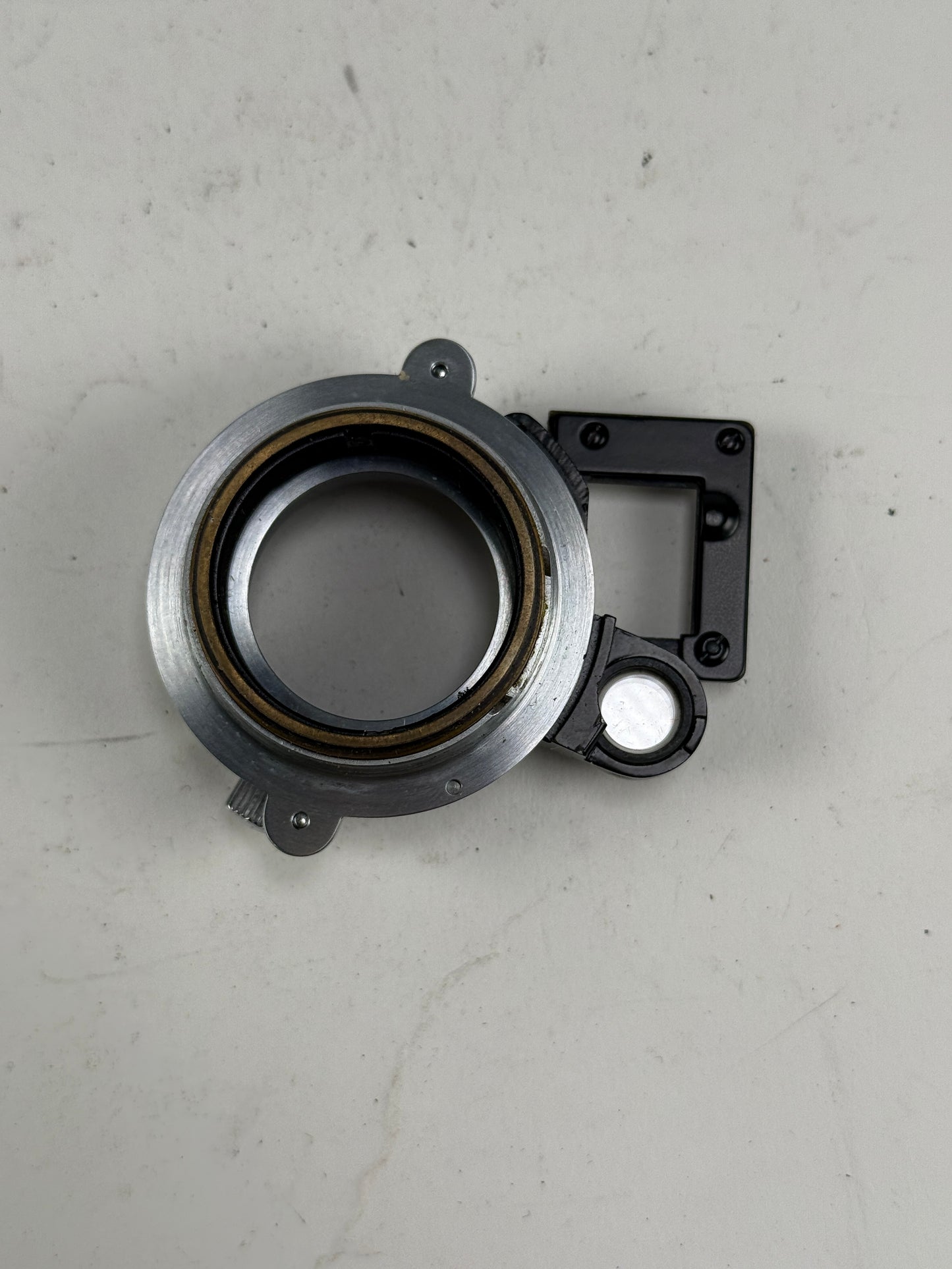 Leica NOOKY HESUM Close Focus Device 5cm Elmar