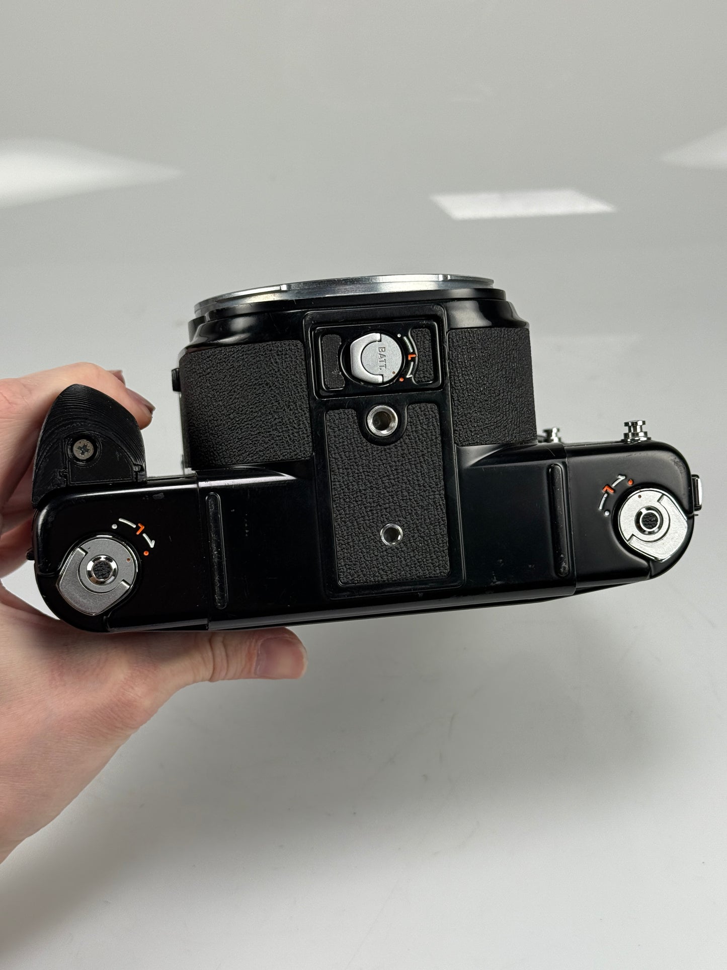 Pentax 67 6x7 Mirror Up MLU Body with metered prism with grip