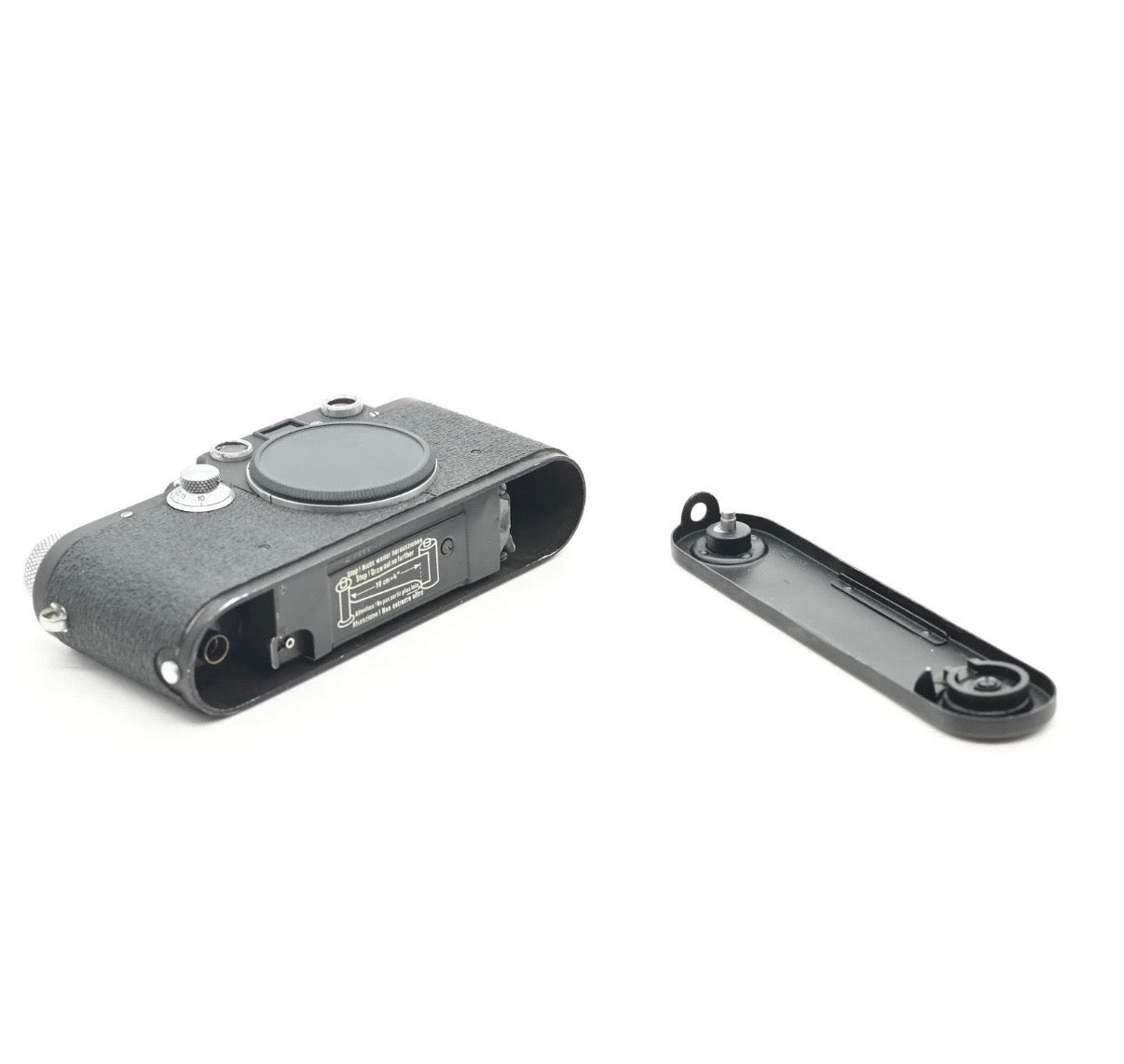 Leica IIIc rangefinder 35mm camera body Matte Grey Repaint