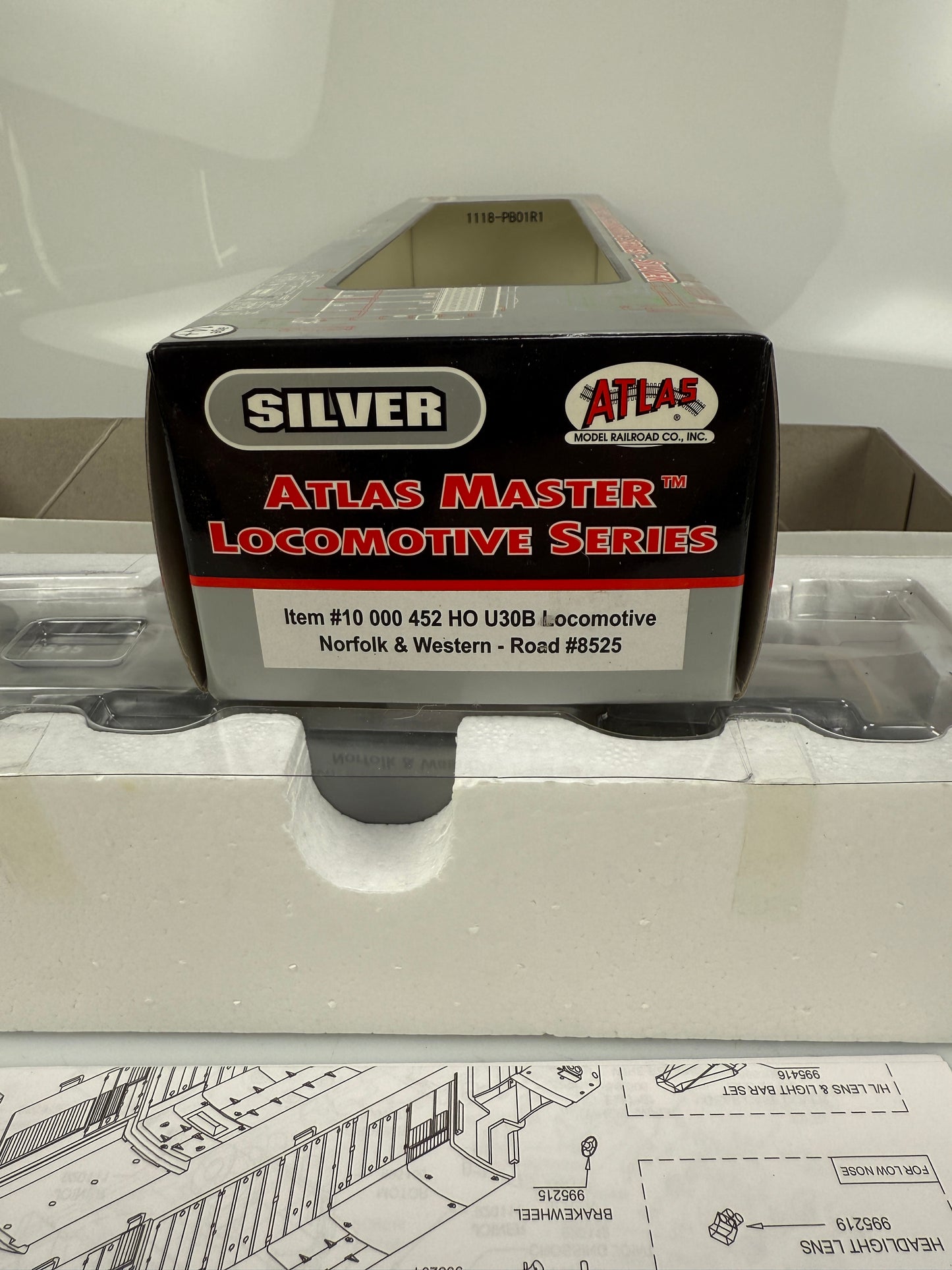 Atlas 10000 452 HO U30B Norfolk Western - Road 8525 Locomotive