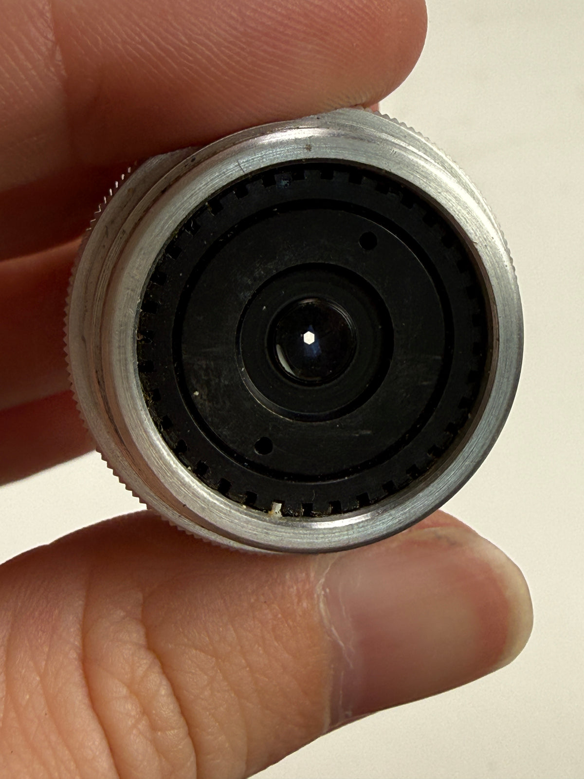 Kern YVAR 15mm f2.8 AR C-Mount Cine Lens For Bolex