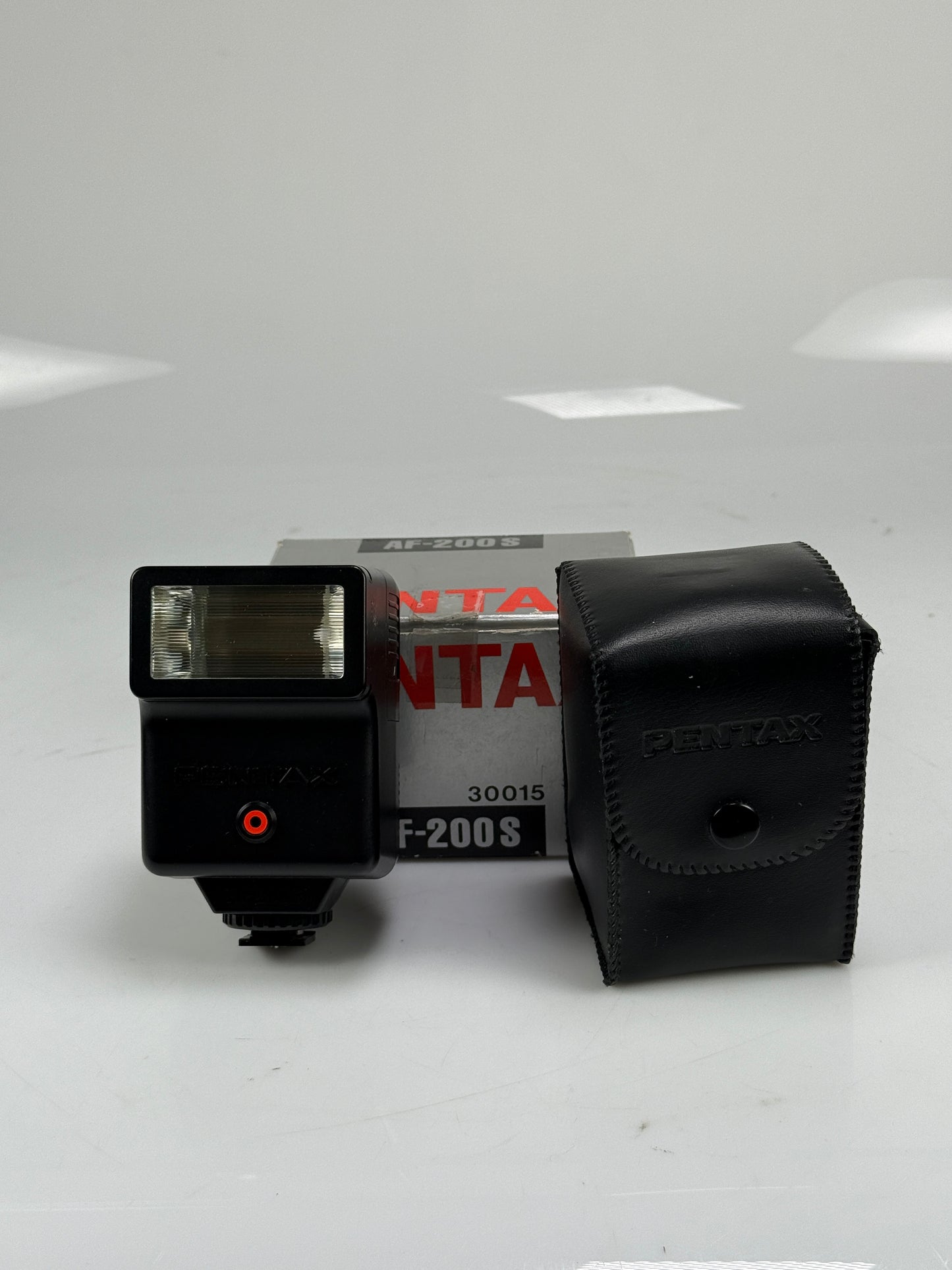 Pentax Model AF-200S Shoe Mount Flash