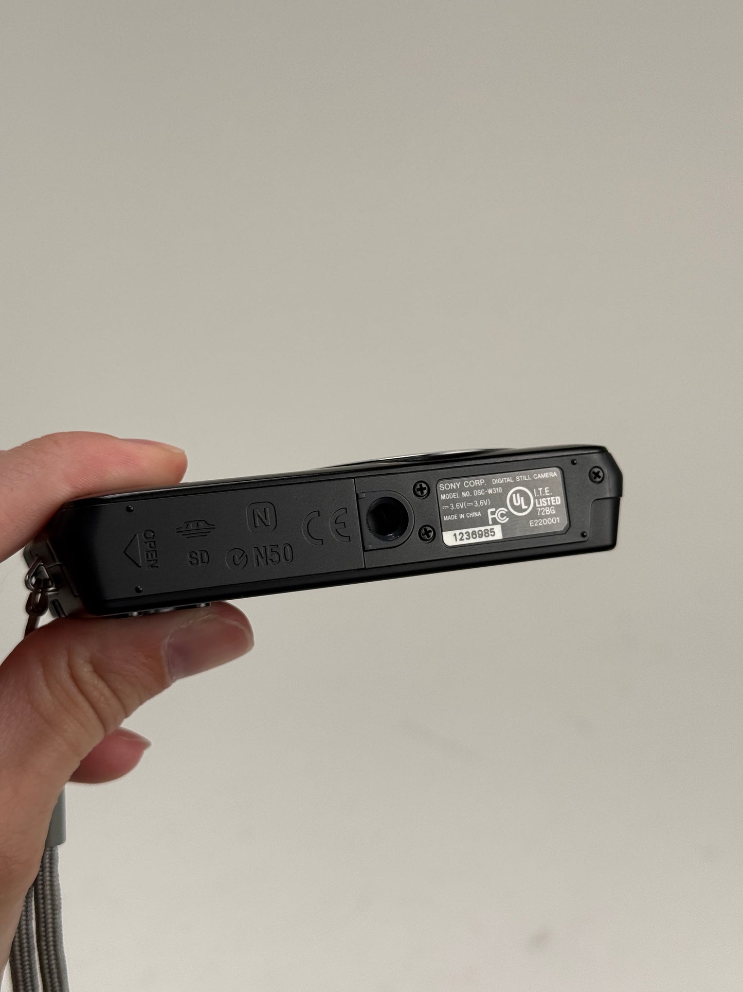 Sony Cyber-Shot DSC-W310 12.1MP Digital Camera Black
