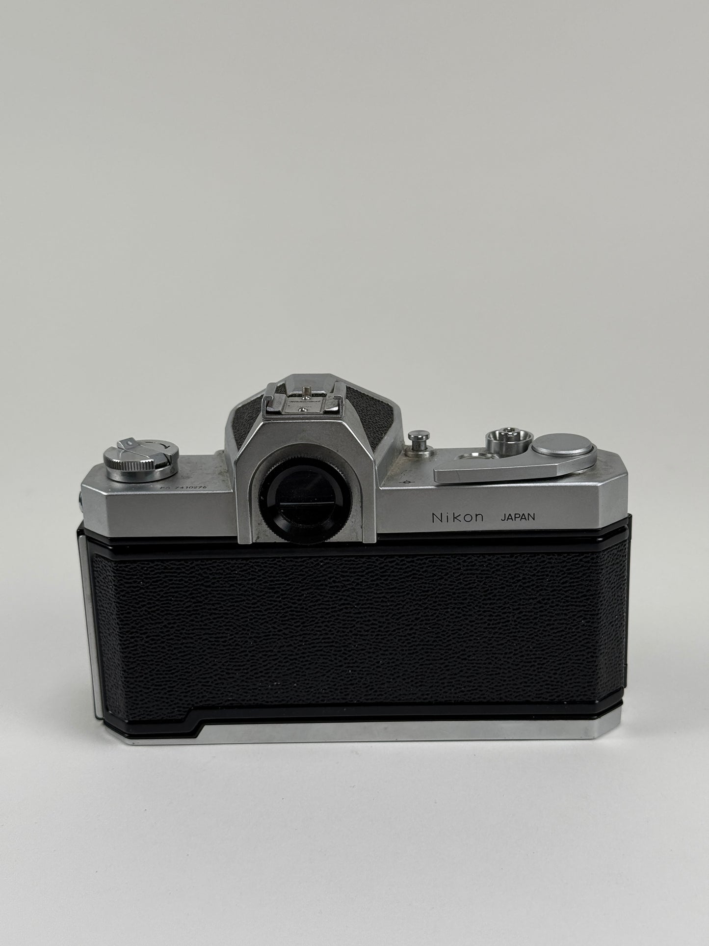 RARE NIKON NIKKORMAT FS CAMERA BODY Chrome Film camera
