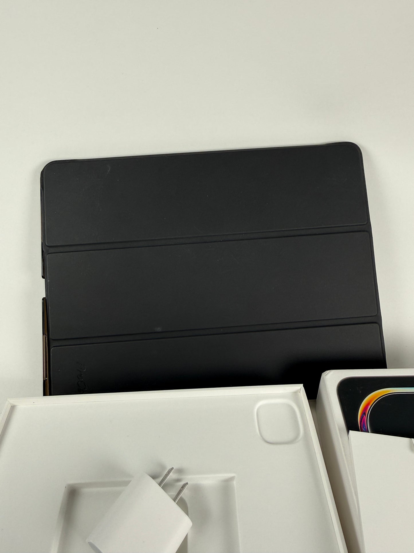 Apple iPad Pro 13-inch (M4) A2926 256 GB, Wi-Fi + 5G, 13 in - Space Black