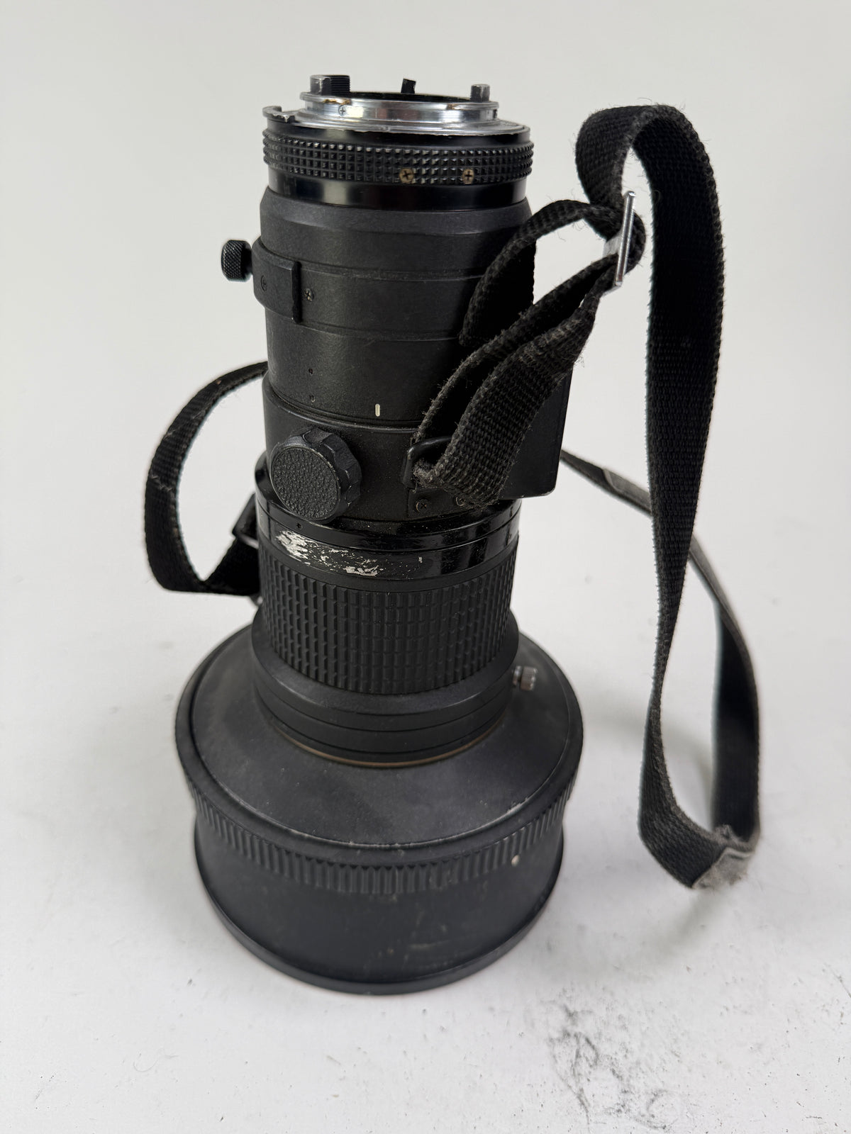 Nikon 300mm f2.8 Nikkor ED AI Manual Focus Lens