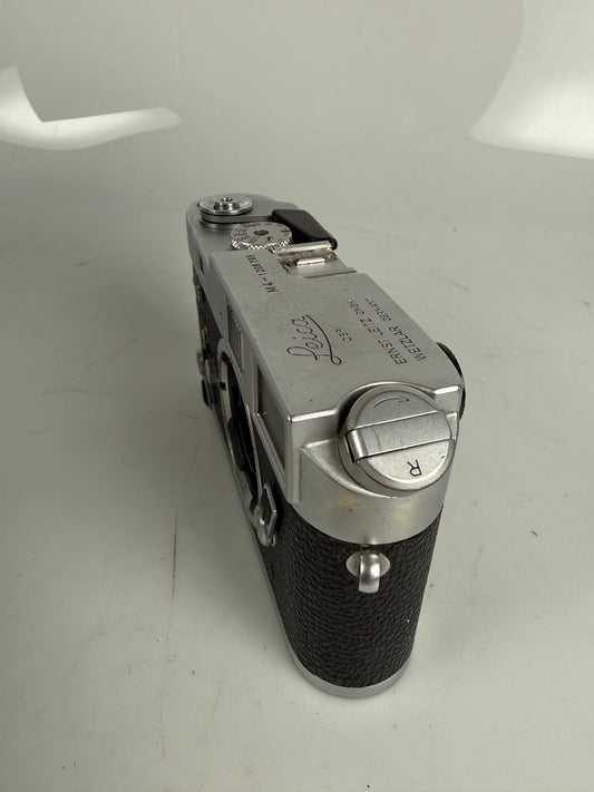 Leica M4 Chrome 35mm rangefinder film camera body