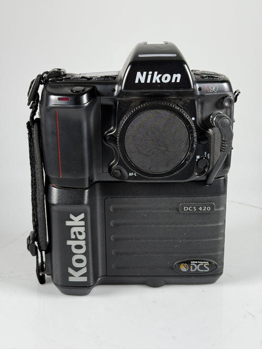 Nikon N90S KODAK Professional DCS420 digital camera