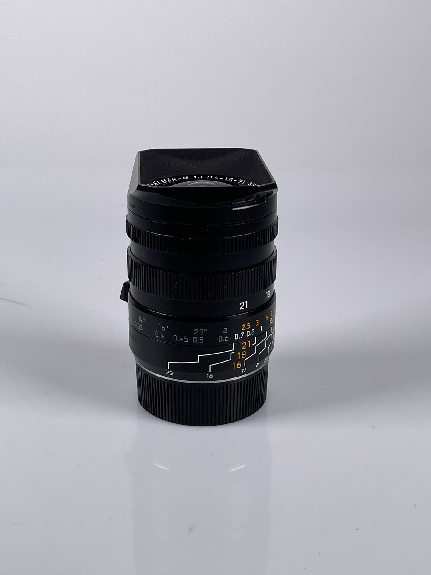 Leica 11626 16-18-21mm f4 Tri-Elmar-M ASPH 6-Bit Lens