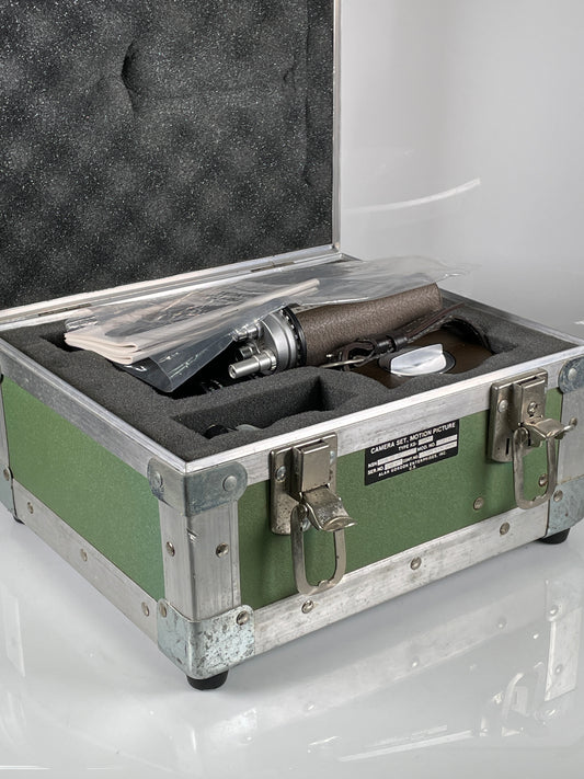 Bell & Howell Filmo 70DR Cine Camera kit with Gordon enterprises lenses