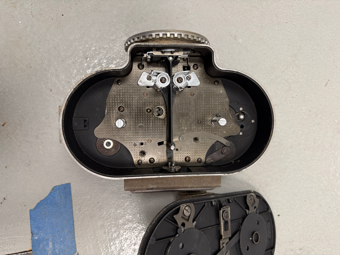 Bell & Howell Filmo 70 16mm Motion Picture Cine Camera