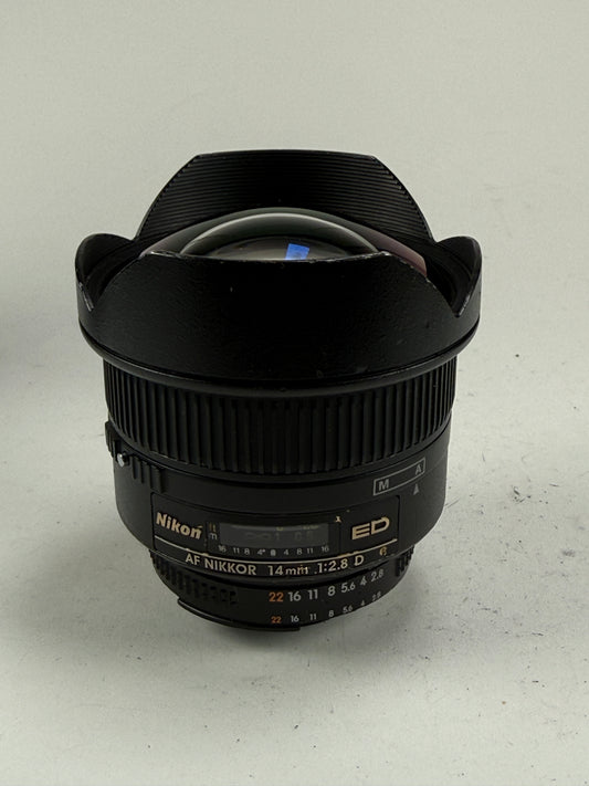 Nikon AF NIKKOR 14mm f2.8 D ED RF Aspherical Wide Angle Lens