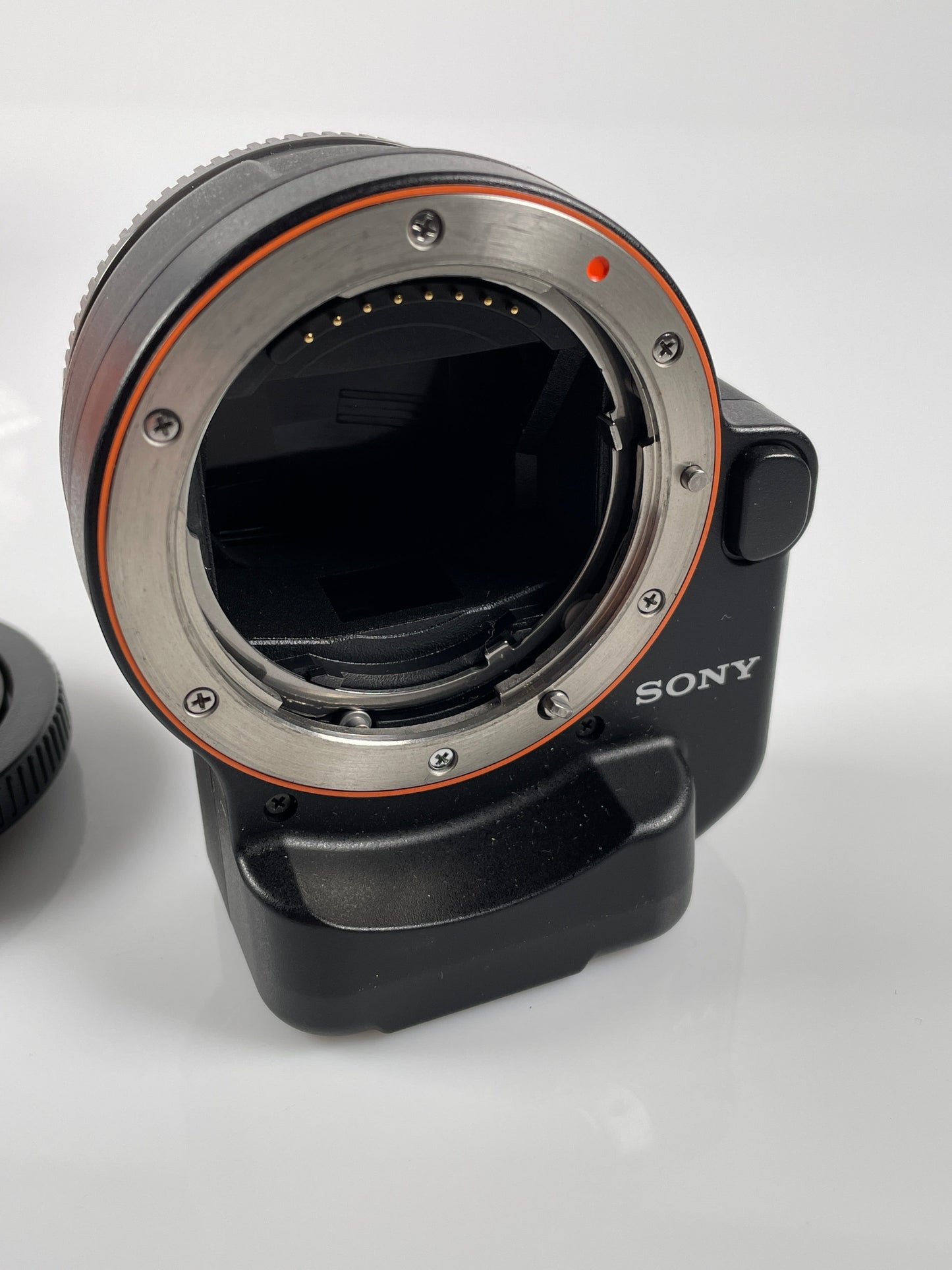 Sony LA-EA4 A-Lens to E-Body Mount Adapter