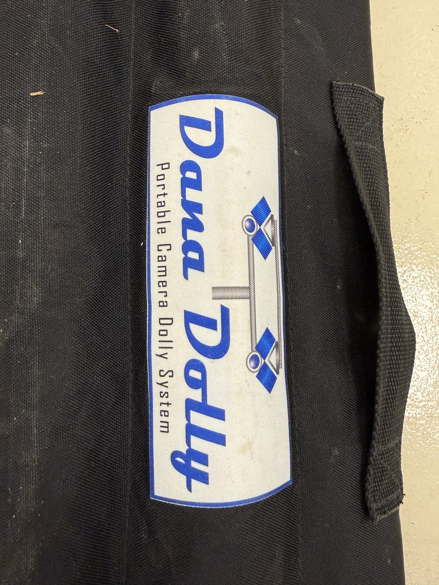 Dana Dolly Portable Dolly System track with case