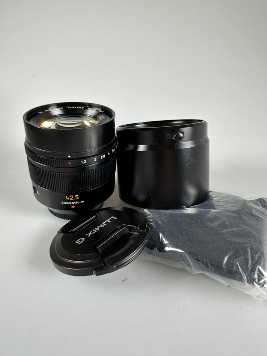 Panasonic Lumix G 42.5mm f1.2 DG Nocticron Power OIS Leica Lens MFT H-NS043