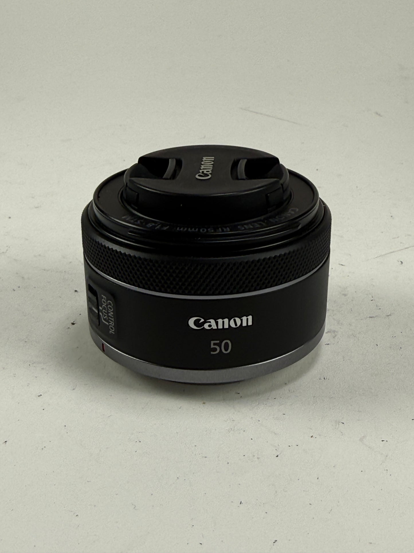 Canon RF 50mm f1.8 STM Lens