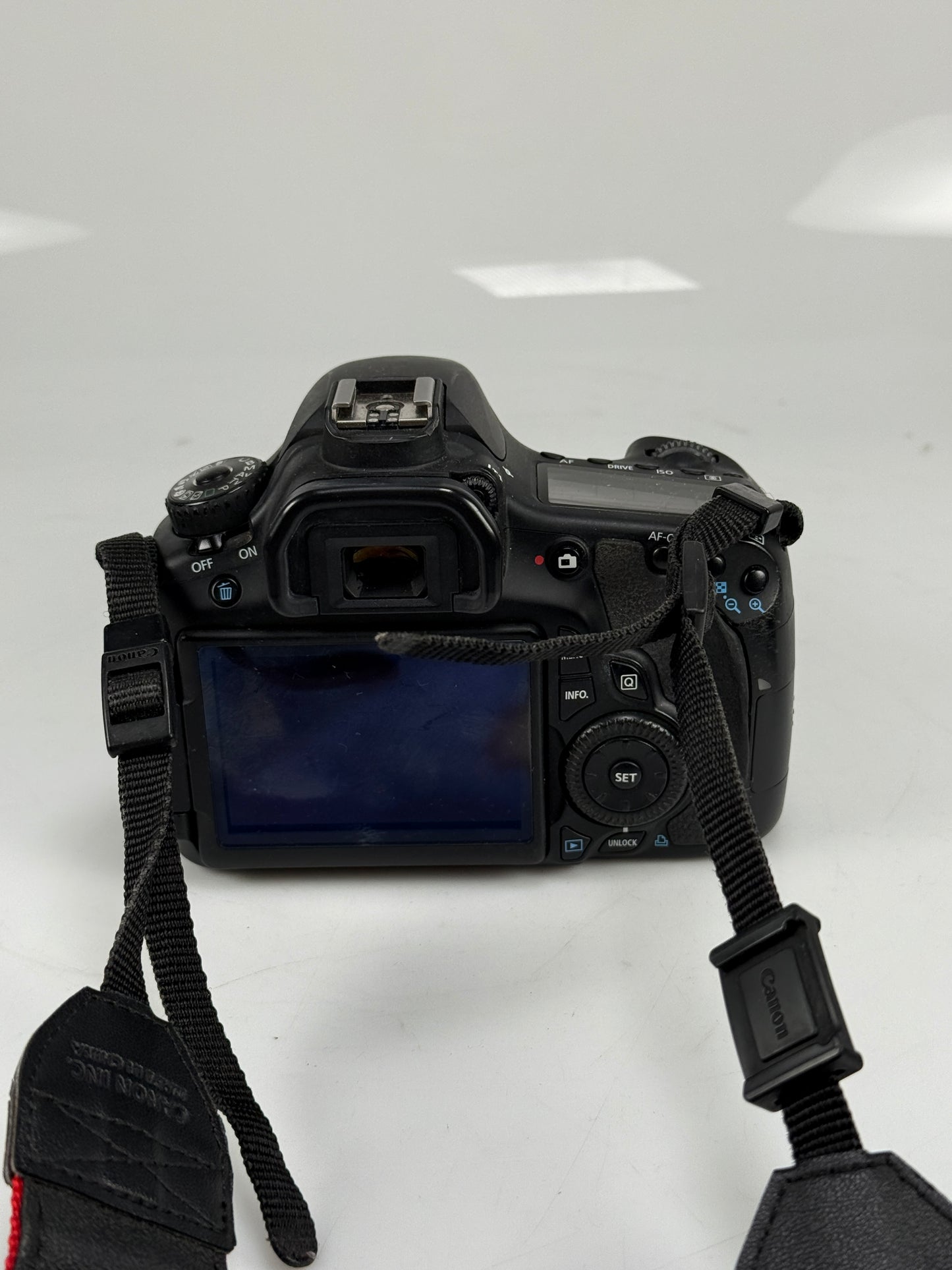 Canon 60D Digital SLR Camera Body 18.0MP with 28-90mm USM Lens