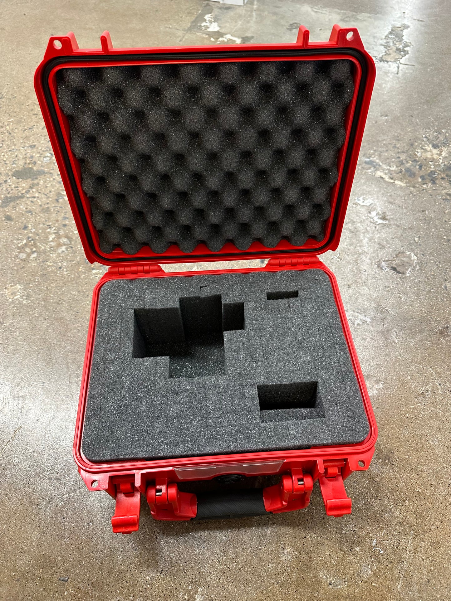 HPRC 2300 red hard Pelican case