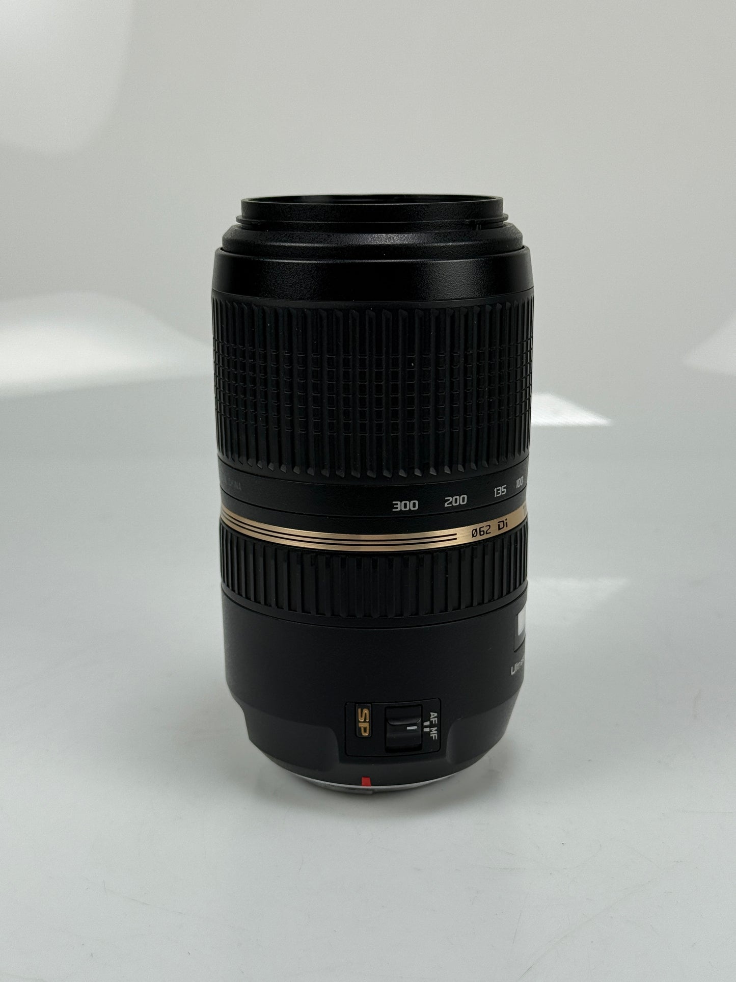 Tamron SP 70-300mm f4-5.6 Di VC USD lens for Minolta Sony A AF