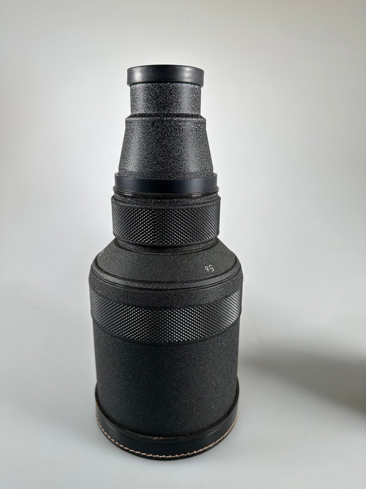 Nikon 600mm f5.6 Nikkor-P Auto Nippon Kogaku lens Head