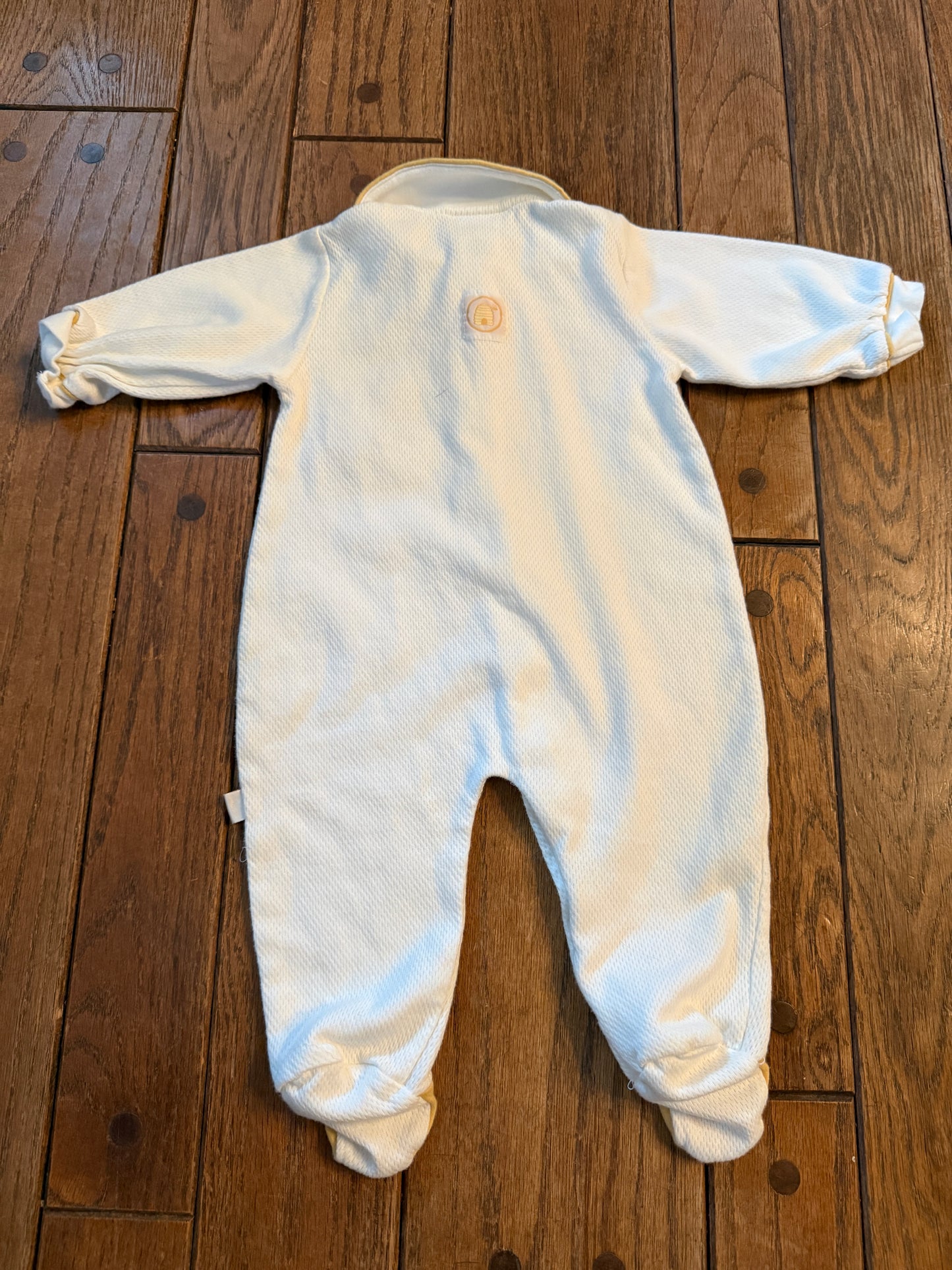 Vintage Classic Pooh Winnie The Pooh One Piece 6 months (12-17 lbs) RARE Disney