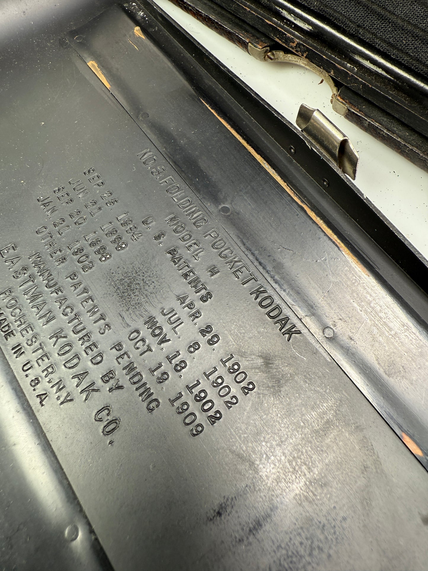 Kodak No 3 Model H FOLDING POCKET Camera RED BELLOWS