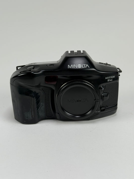 Minolta Maxxum 9xi Analog SLR Camera SLR Camera Body