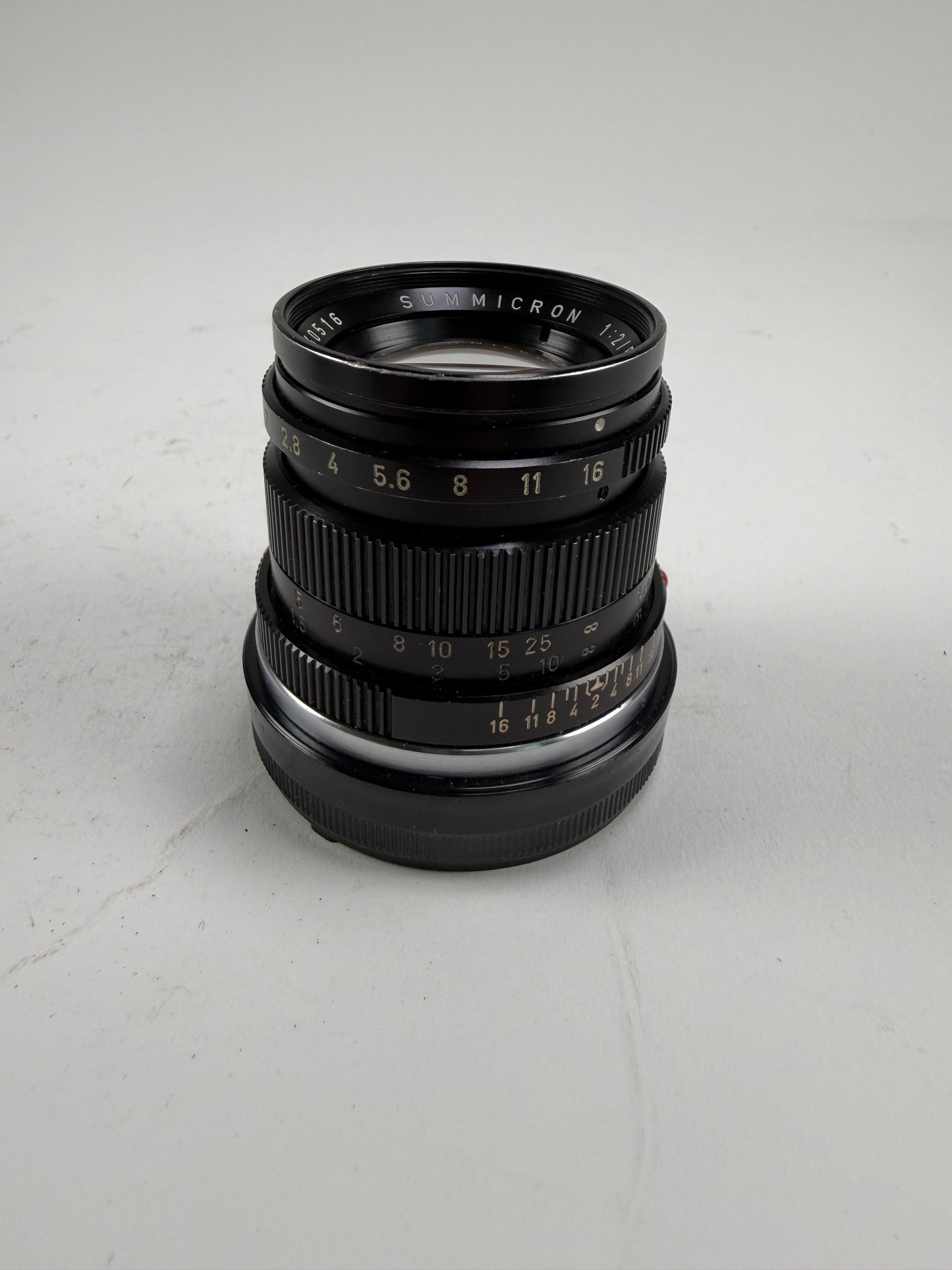 Leica M mount 50mm F2 Summicron V3 version 3 lens