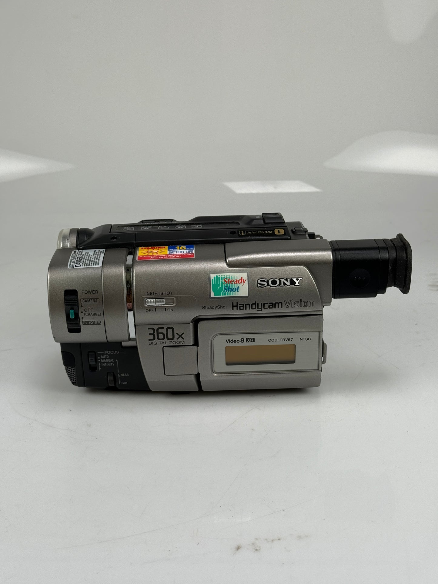 Sony CCD-TRV57 Hi8 Analog Camcorder - Record Transfer Watch Video8