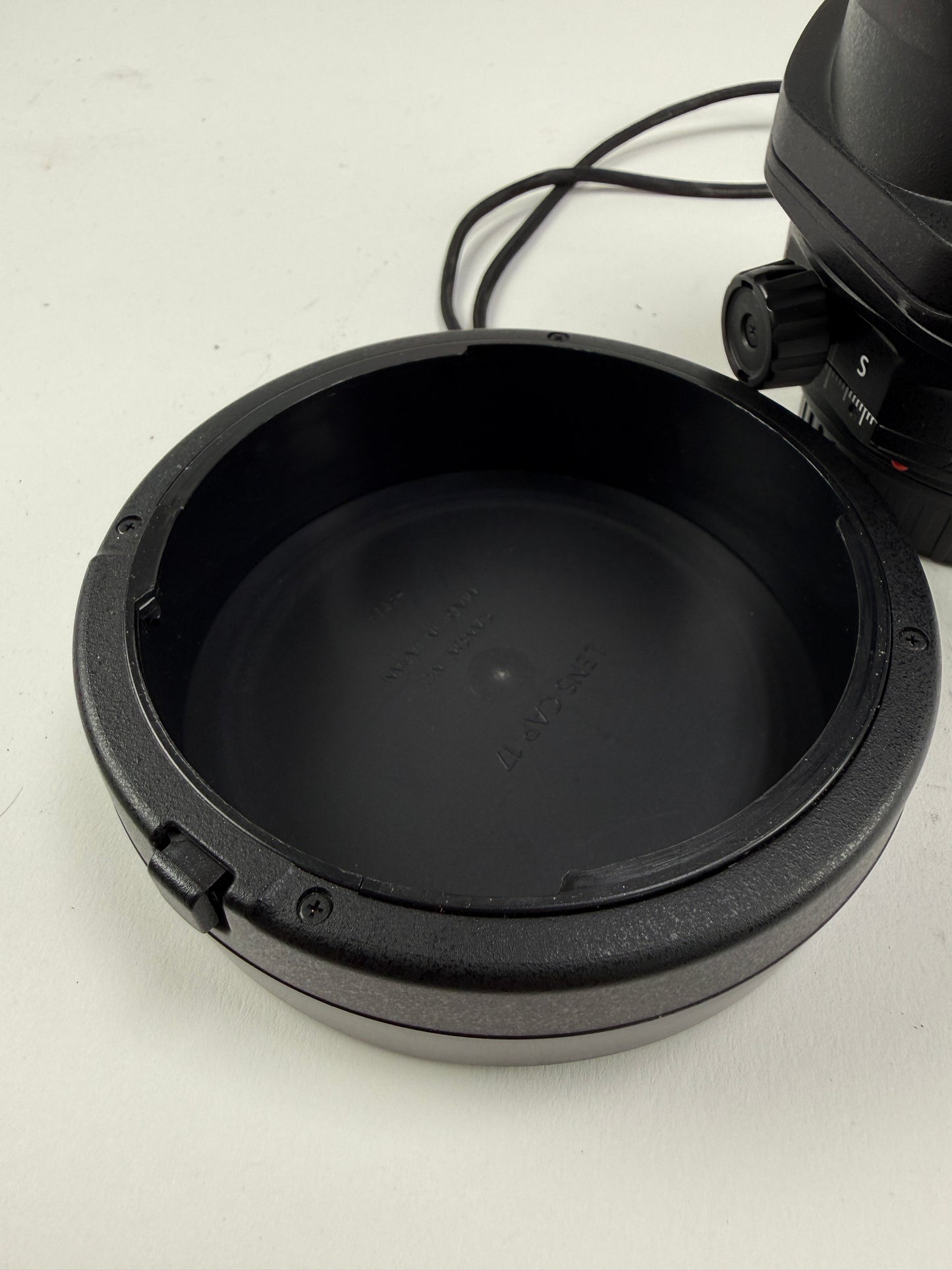 Canon TS-E 17mm f4 L Tilt-Shift Manual Focus Lens for Canon EF