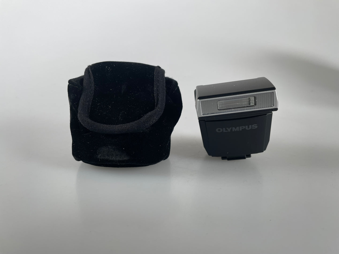 Olympus FL-LM3 Flash for E-M1, M5, M10 Mark II & III & Pen F