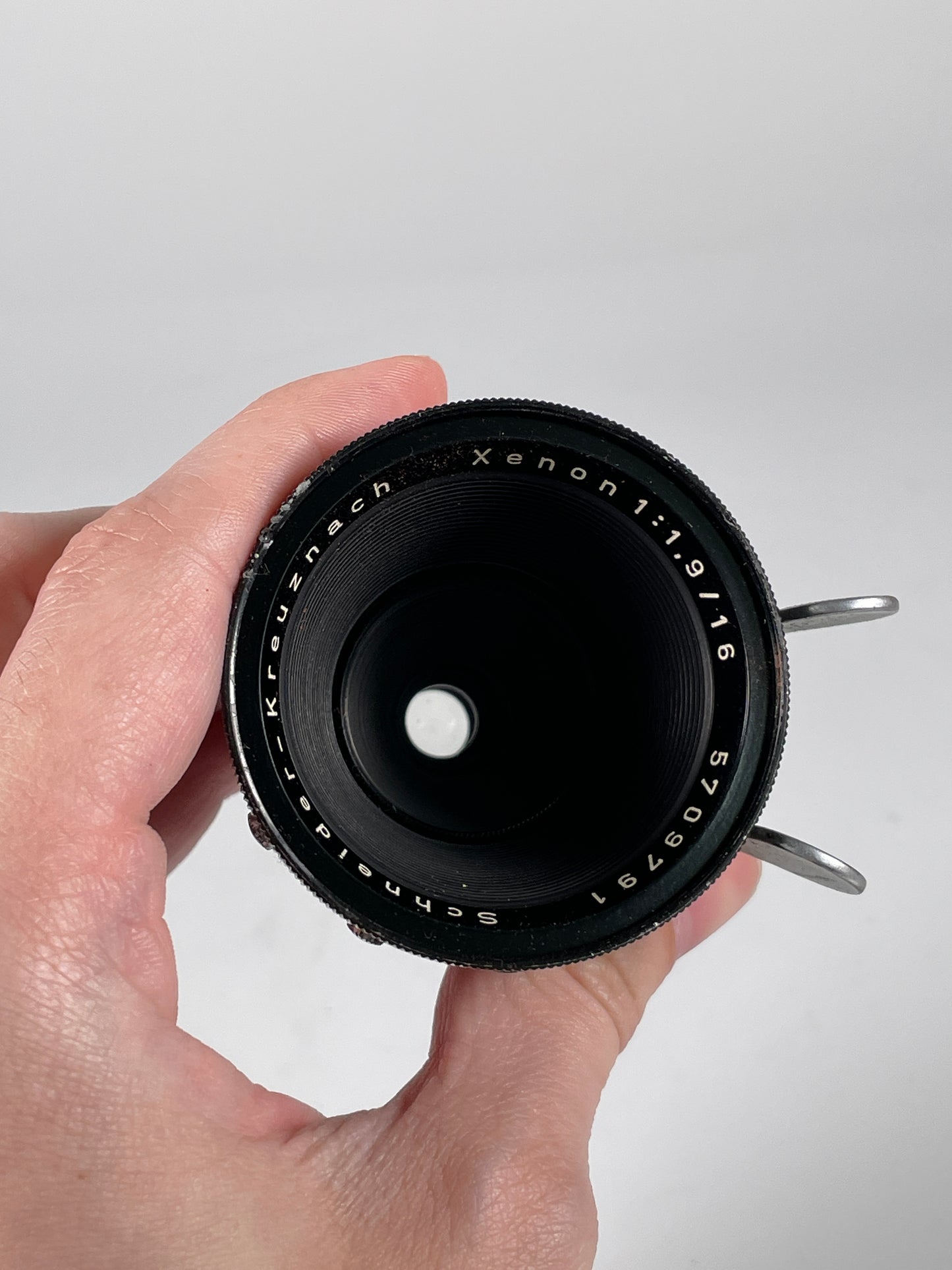 Schneider 16mm f1.9 Xenon Arriflex Standard Mount Lens