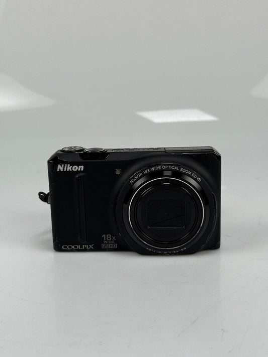 Nikon COOLPIX S9100 12.1 MP Compact Digital Camera | Black