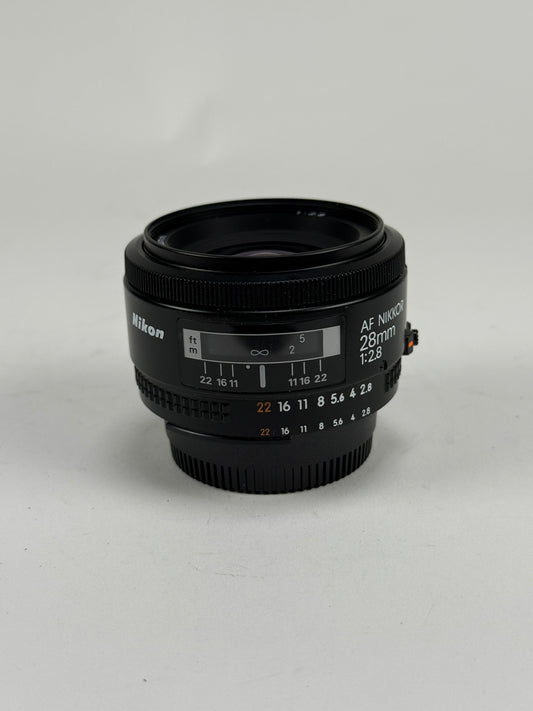 Nikon AF Nikkor 28mm f2.8 Wide Angle Prime Lens READ