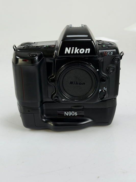 Nikon N90s AF SLR Film Camera Body w MB-10 Grip