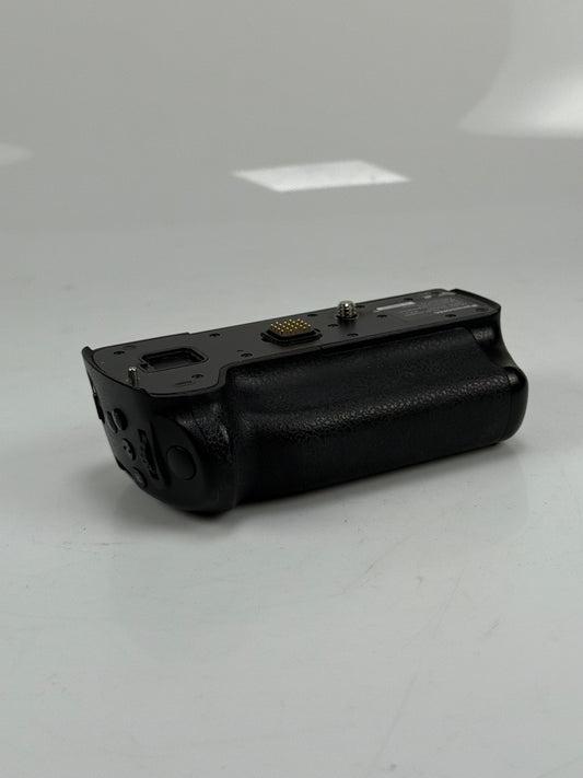 Panasonic DMW-BGGH5 Battery Grip for DMC-GH5