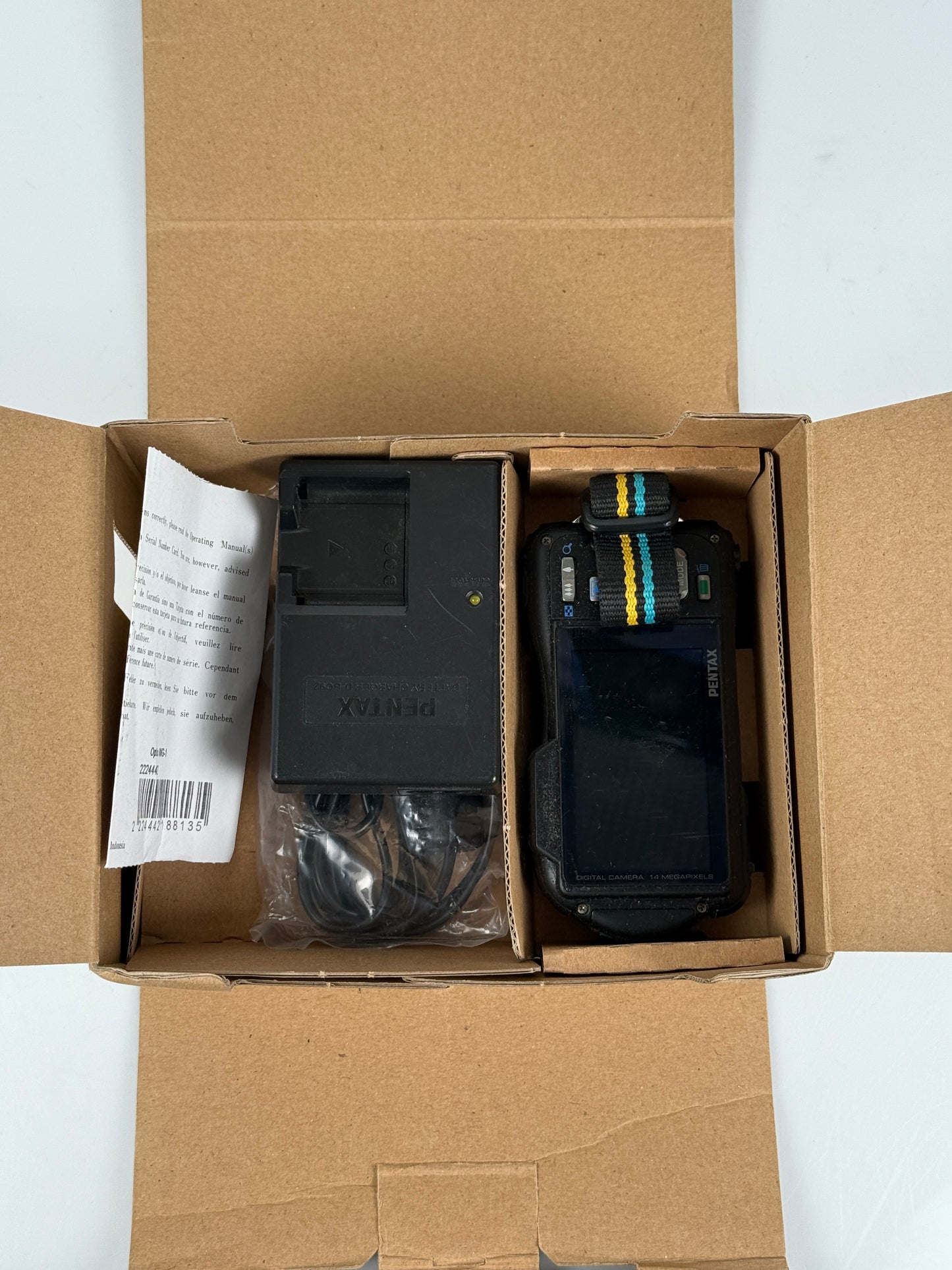 Pentax Optio WG-1 Waterproof Black Digital Camera 14MP