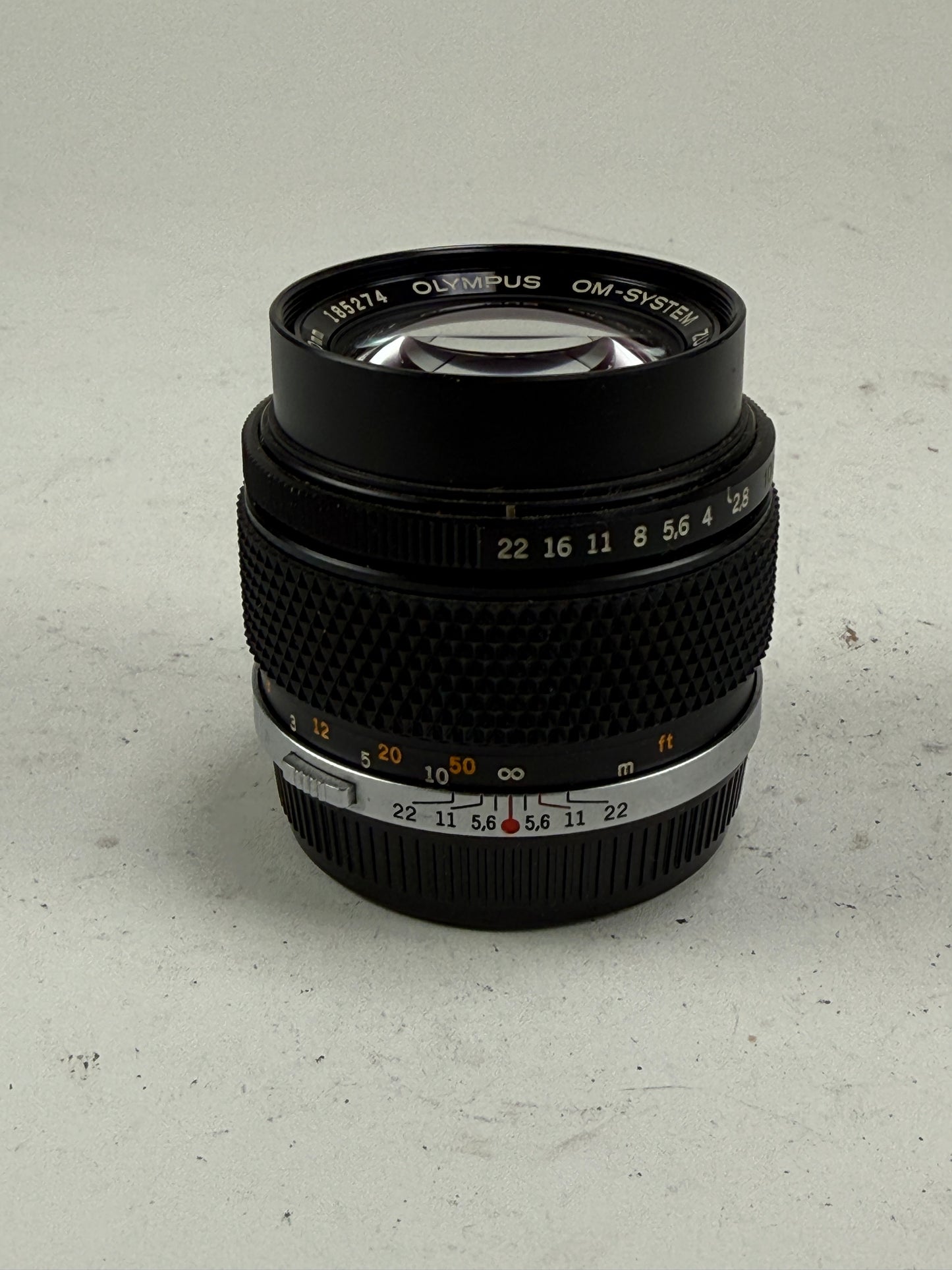 Olympus OM-SYSTEM Zuiko Auto T 100mm f2.8 MF Lens