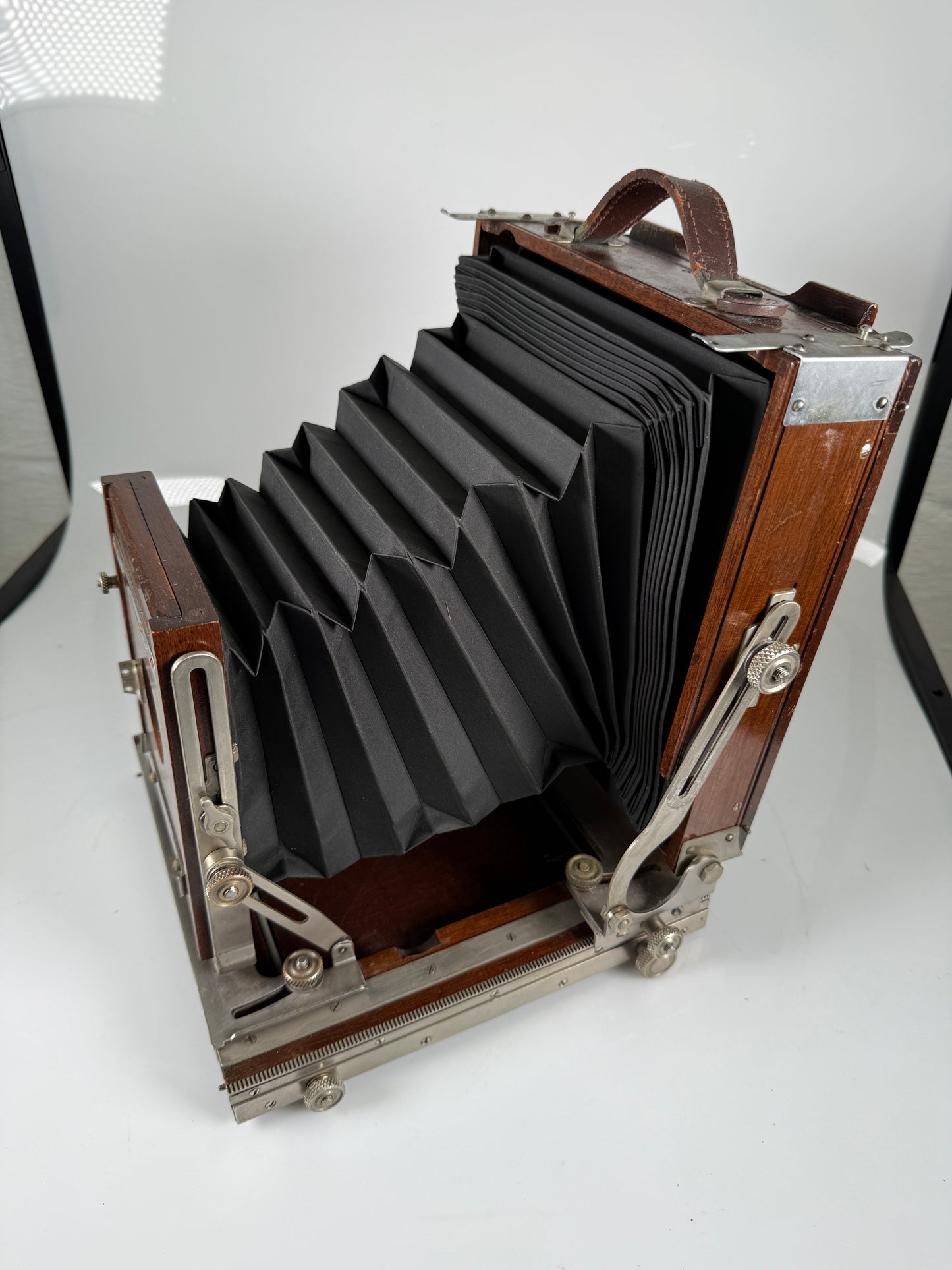Deardorff 5X7 Large Format Film Wooden Camera Body with 4X5 Reducing Back