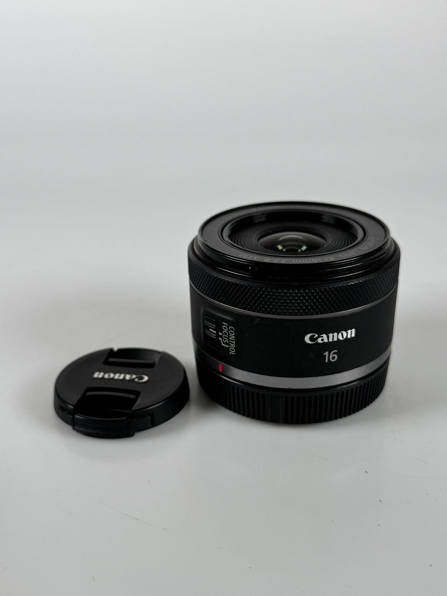 Canon RF 16mm f2.8 STM Lens