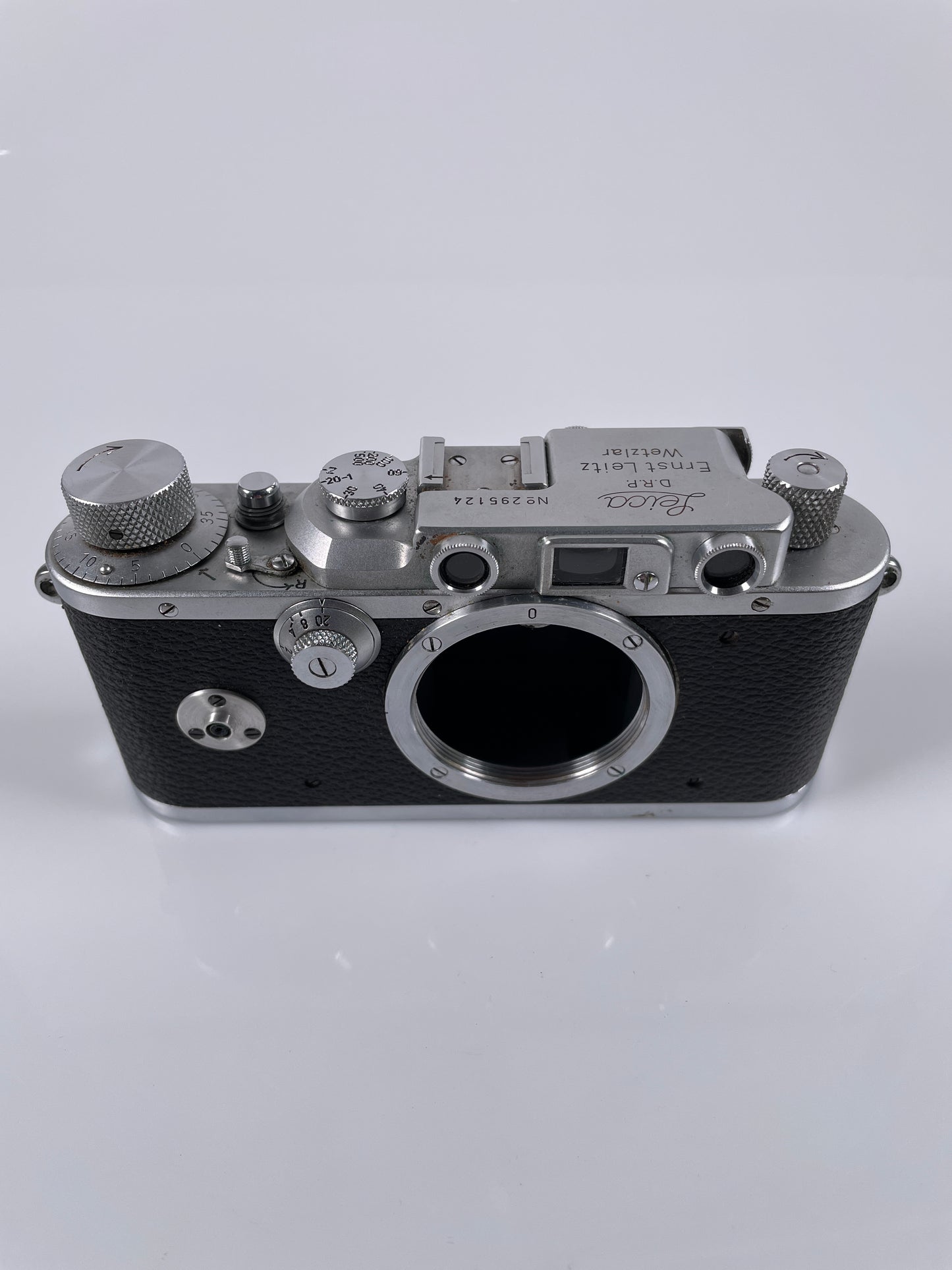 Leica III Model F 35mm Film Rangefinder Black Camera Body Chrome