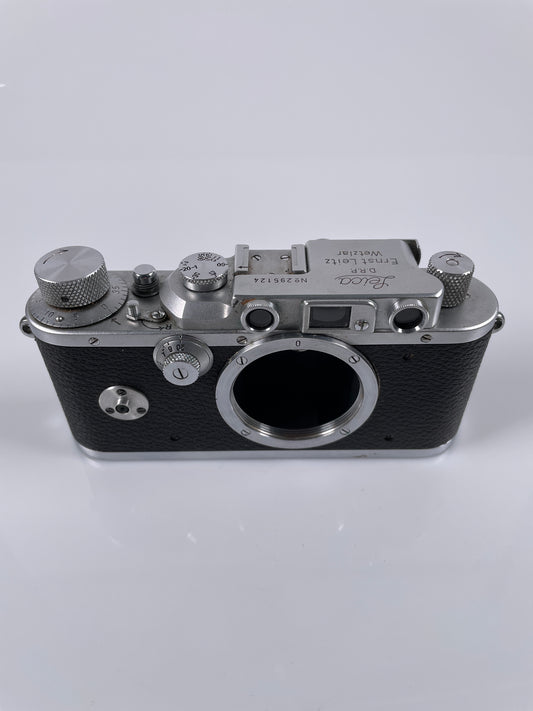 Leica III Model F 35mm Film Rangefinder Black Camera Body Chrome