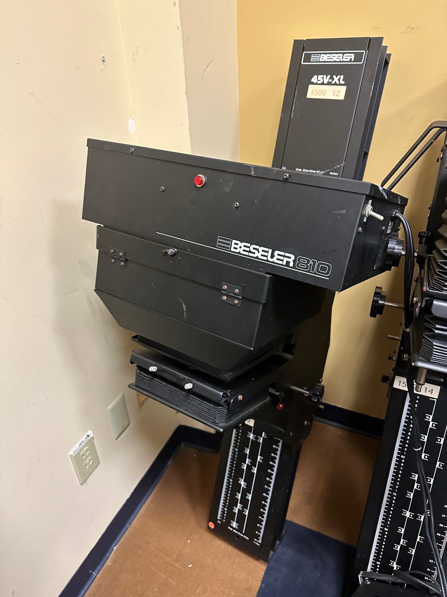 Beseler 45V-XL 8x10" Enlarger w/ Cold Head 810