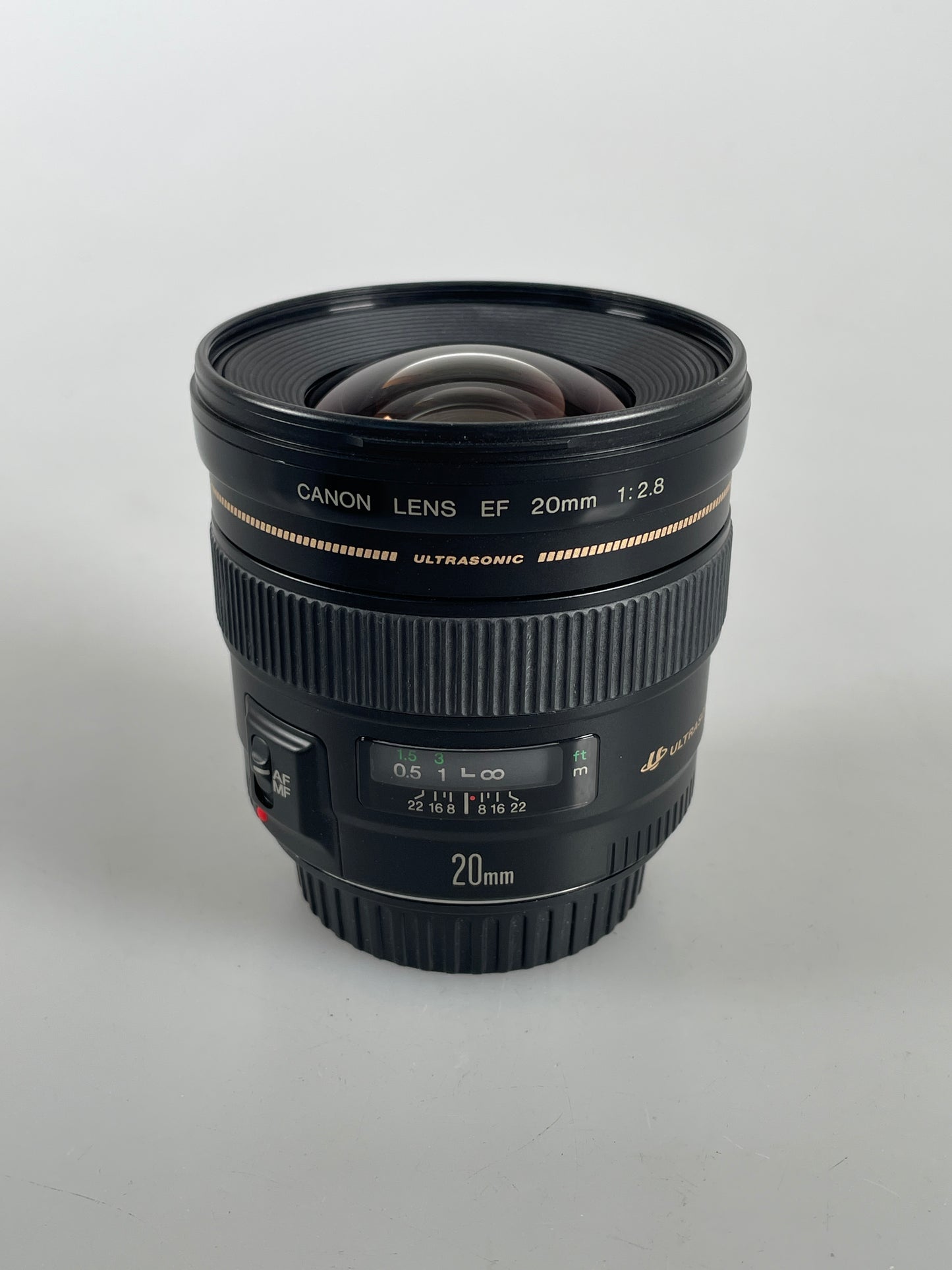 Canon EF 20mm f2.8 USM Lens