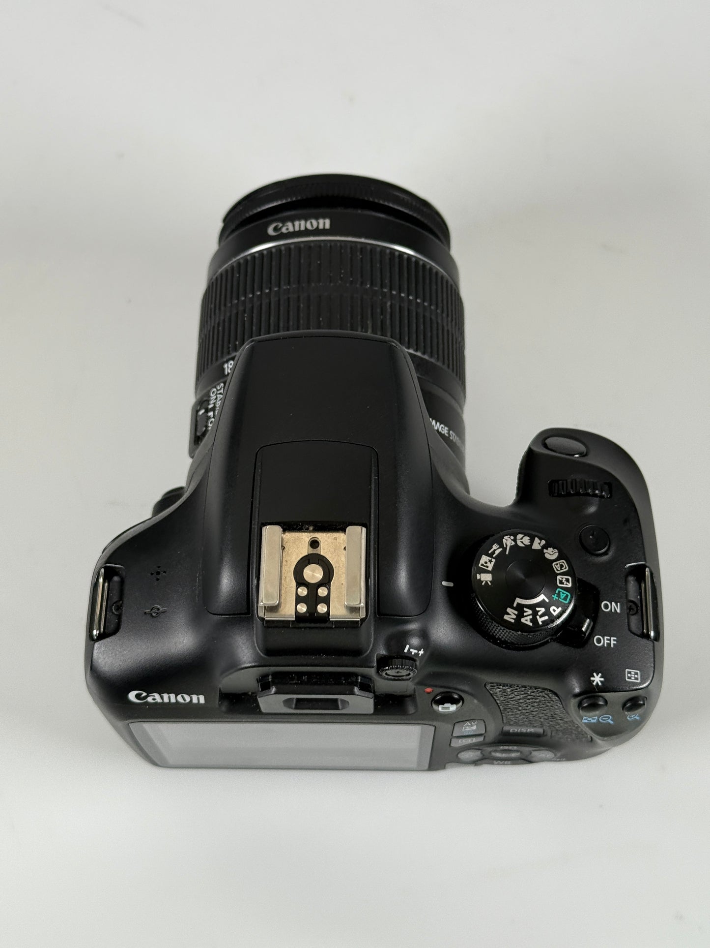 Canon EOS Rebel T6 Digital SLR w/ EF-S 18-55mm IS STM Lens