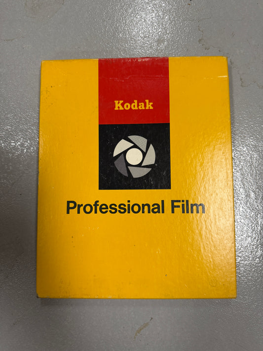 Expired 8x10 KODAK 6127 Commercial Large Format Film 25 Sheets 1973