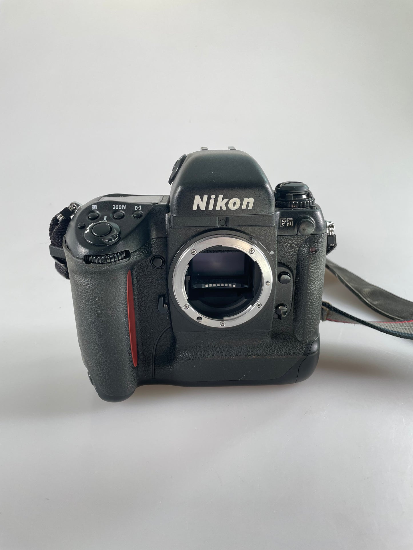 Nikon F5 AF SLR Film Camera Body