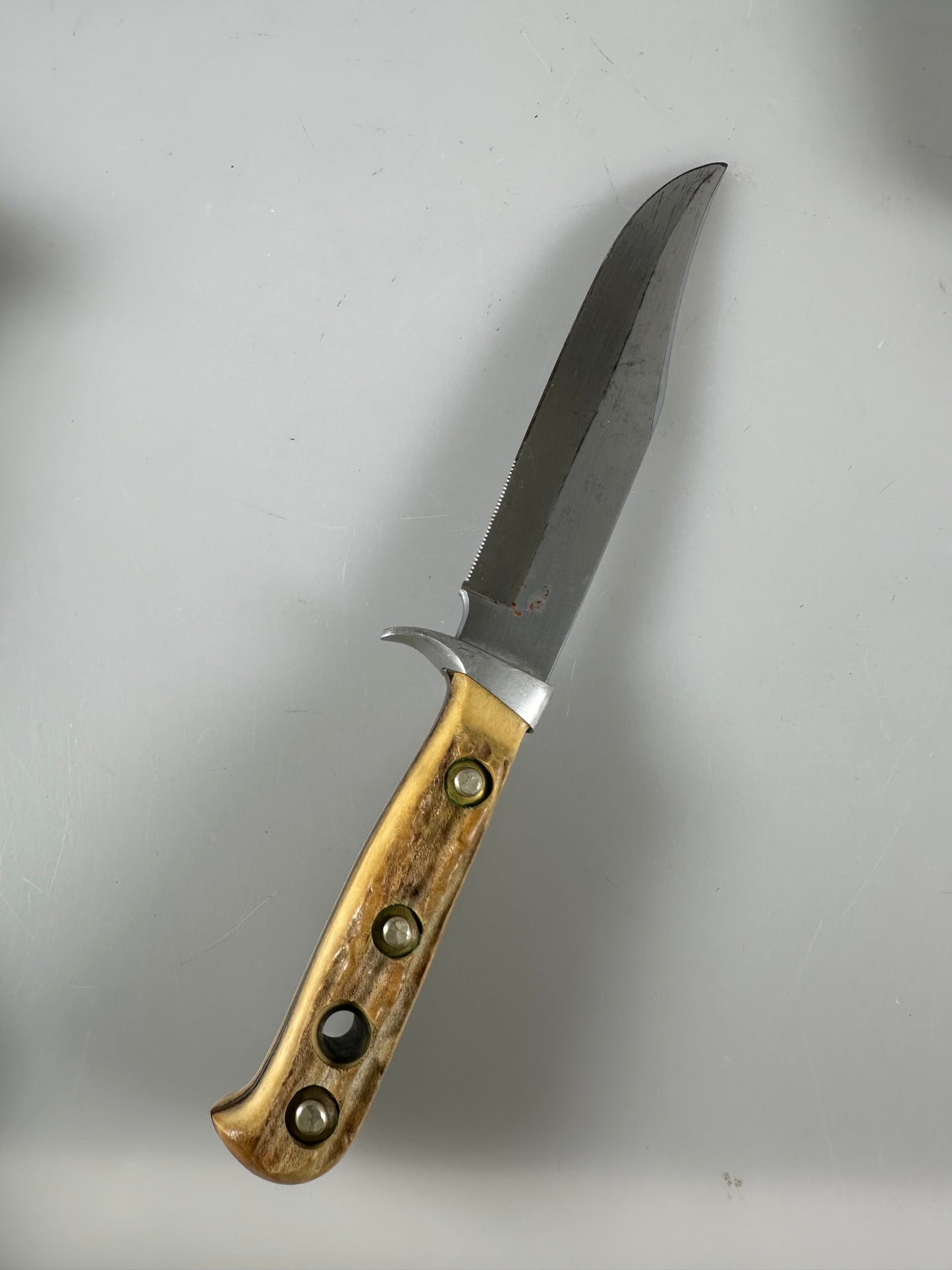 PUMA KNIFE ~ 6396 BOWIE Stag Handle